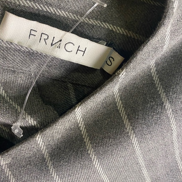 FRNCH Gray and White Striped Blouse with tie detail on back - Picture 5 of 8